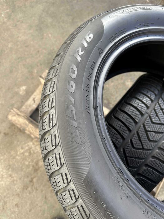 SET 2 Anvelope Iarna 215/60 R16 99H PIRELLI Sotto Zero 3 Winter