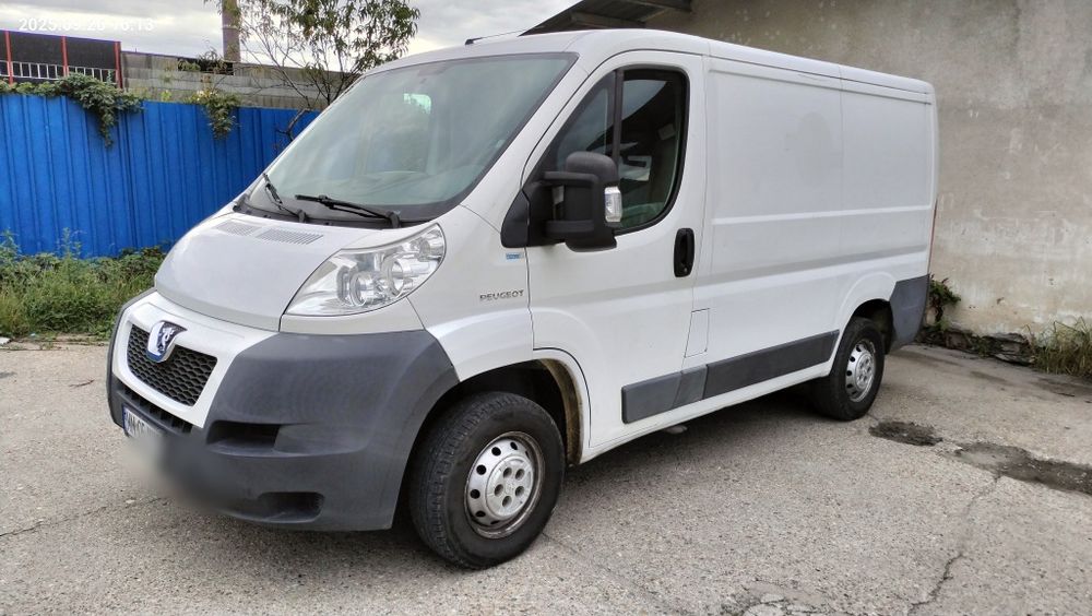 Vând Peugeot Boxer
