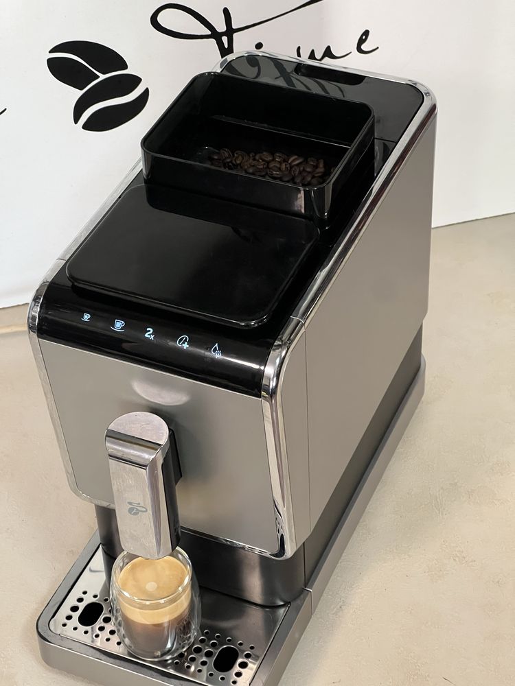 Кафемашина кафе автомат Tchibo с гаранция