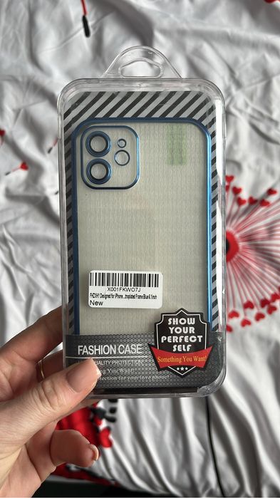 Vand 360 de huse 1000 lei