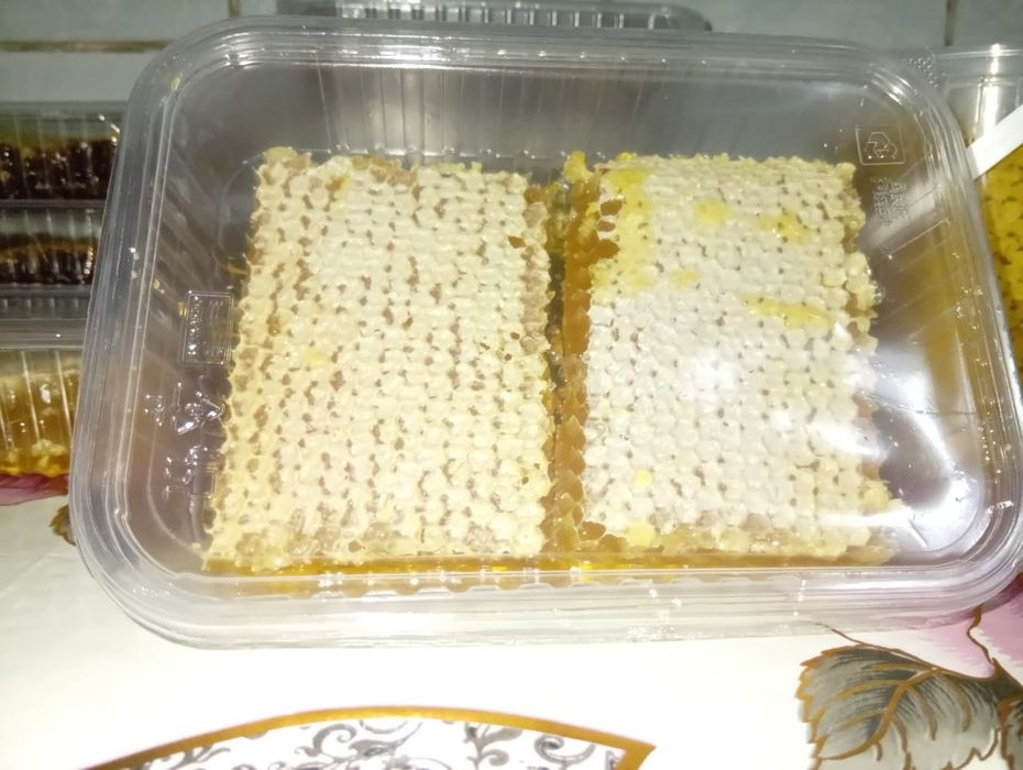 Продам 100% натуральный мёд, разнотравие ,подсолнечник.