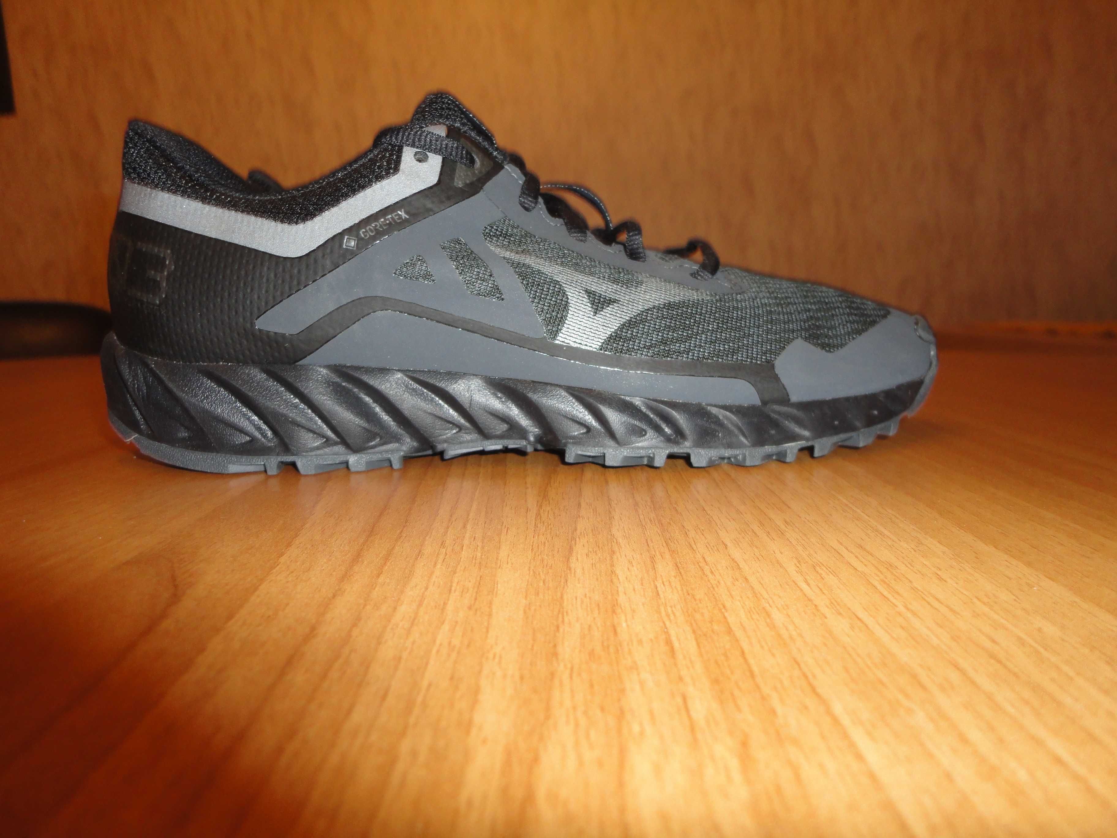 N41 Mizuno GoreTex/нови дамски маратонки