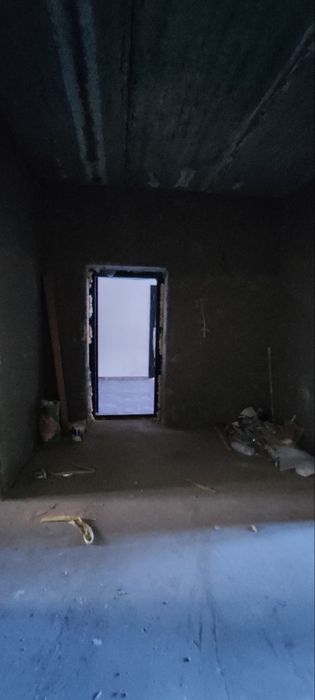 Melodiya tomonda 3 xonali korobka sotiladi