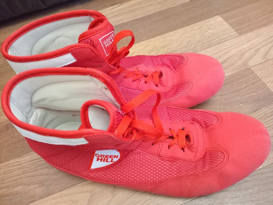 Борцовки почти новые