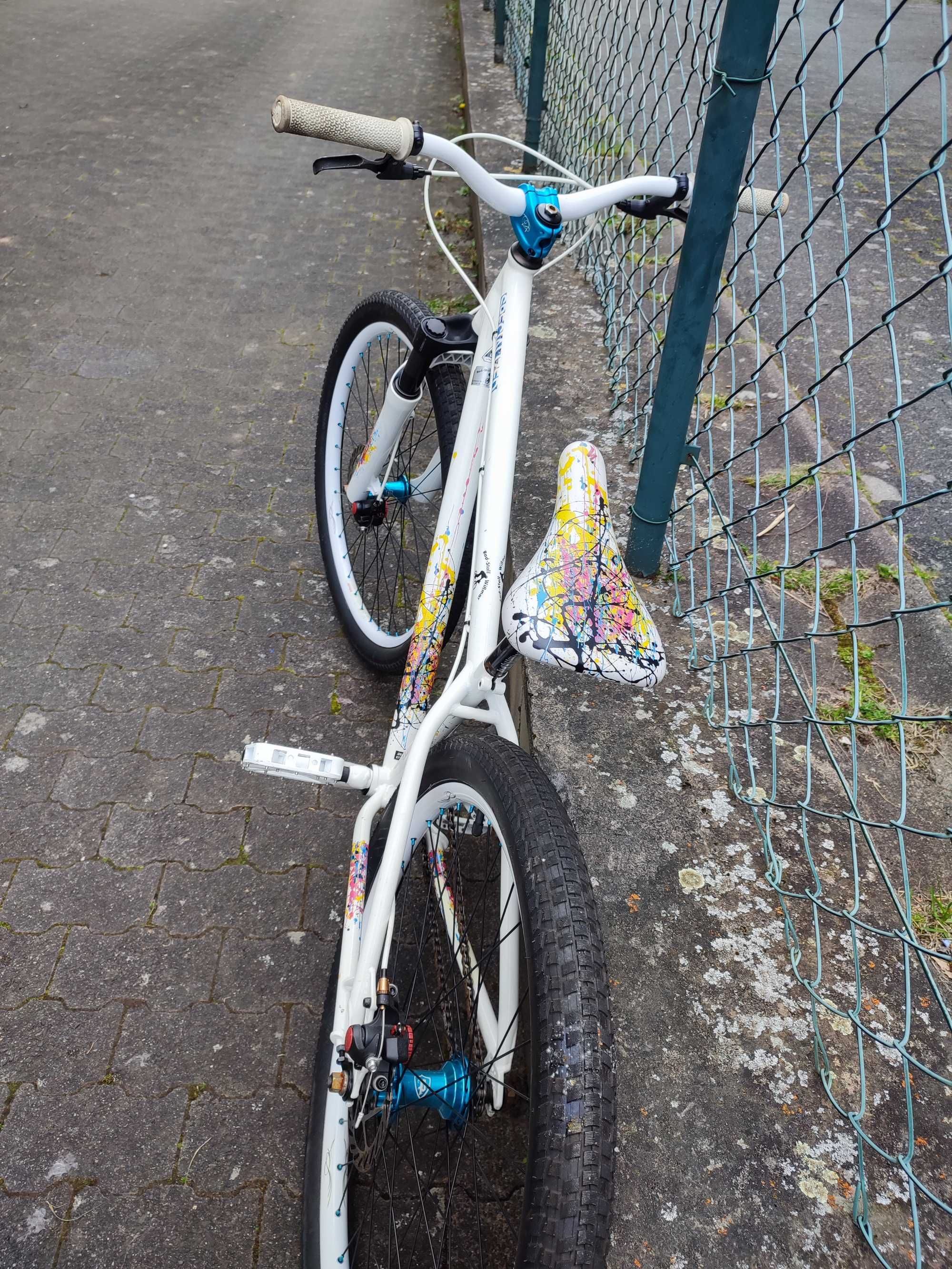 Biciclete de vanzare