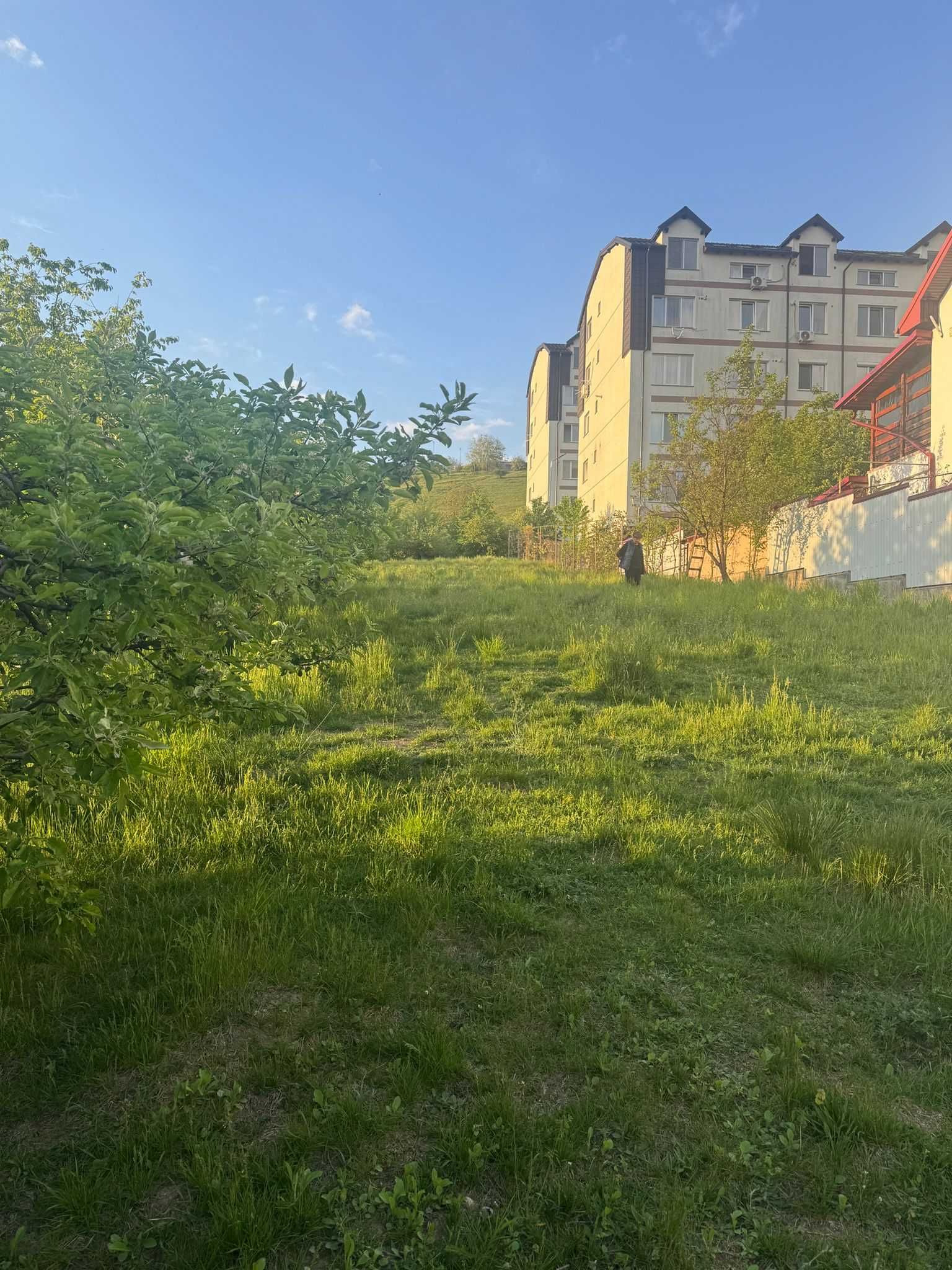 Parcele teren 400mp Burdujeni Str. Ioan Slavici