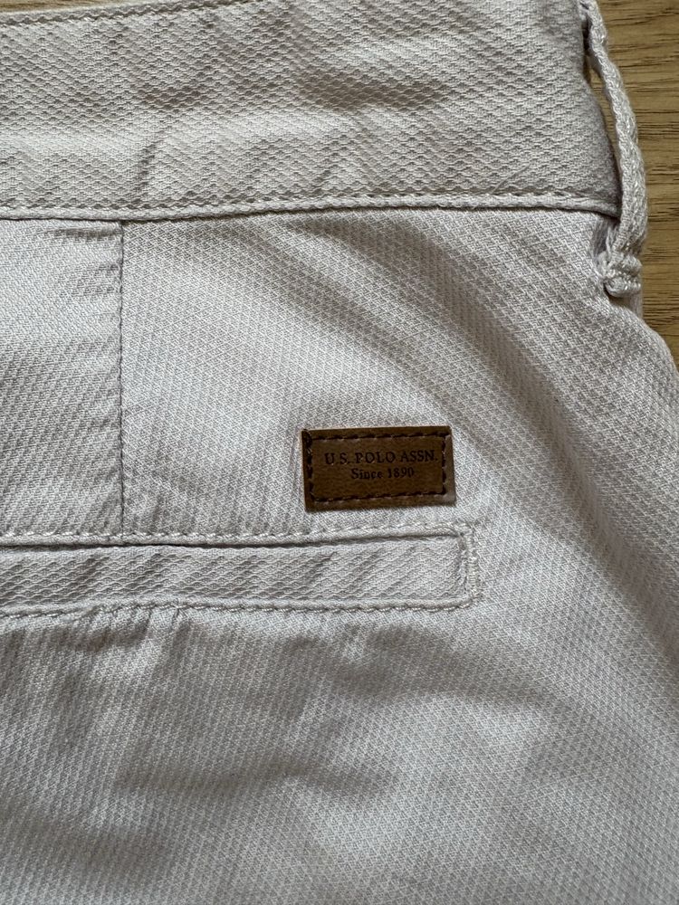 Тениски и панталони US Polo Assn, Gap, Volcom