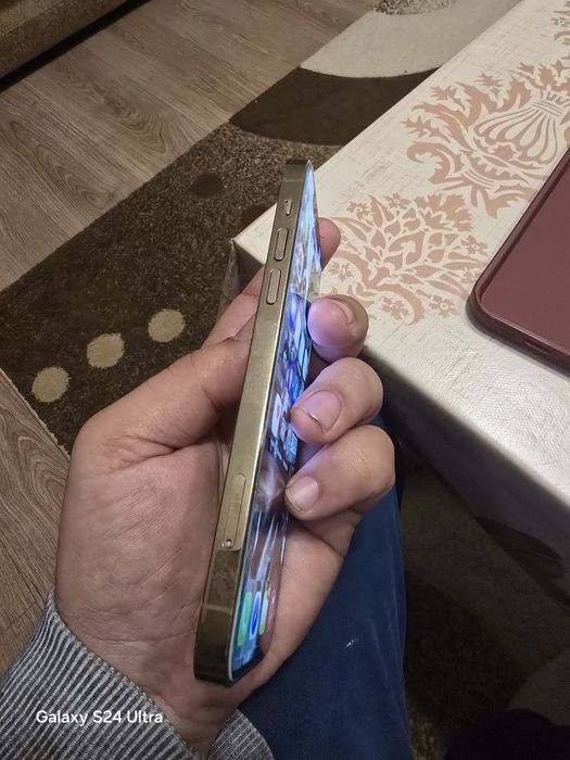 Iphine 12 pro 256GB С ГАРАНЦИЯ