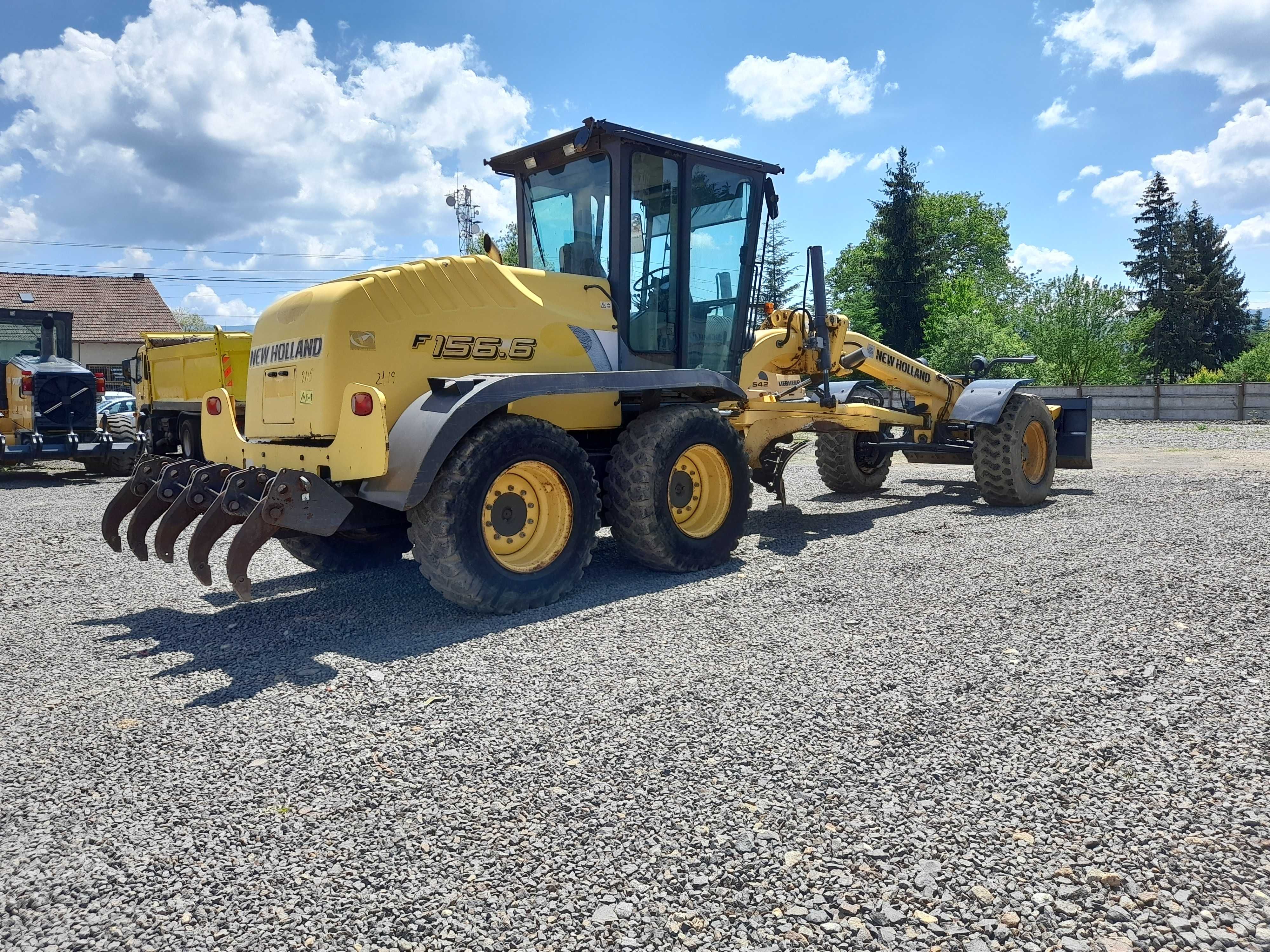 Autogreder New Holland F156.6 , 2008