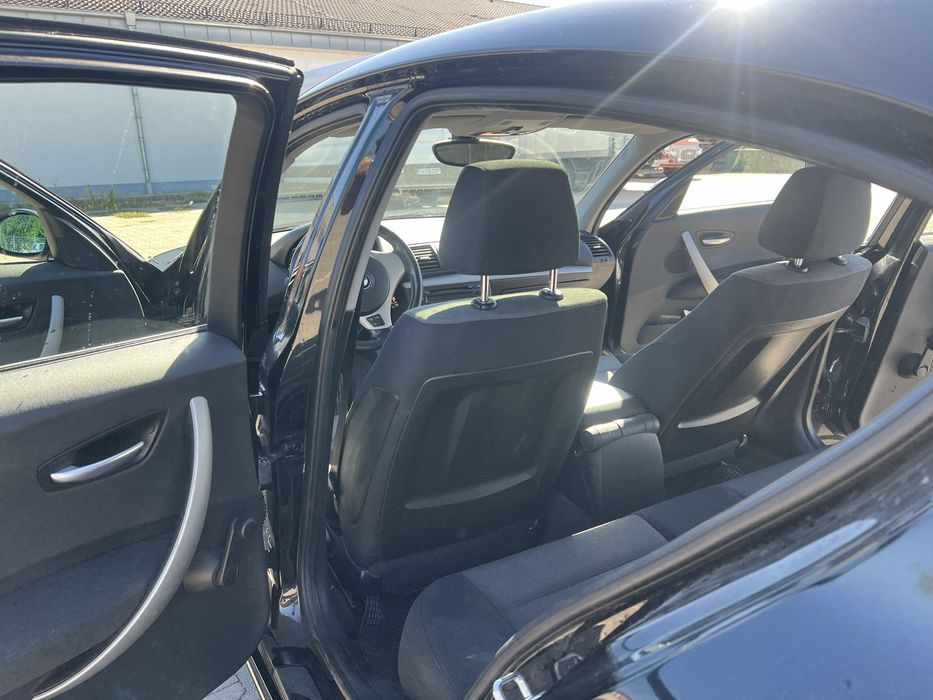 Bmw 118i E87 автомат