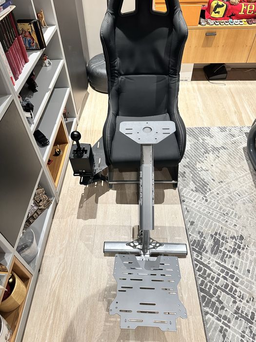 Scaun pentru simulator