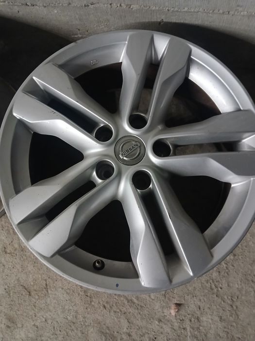 Продам титанка на 17