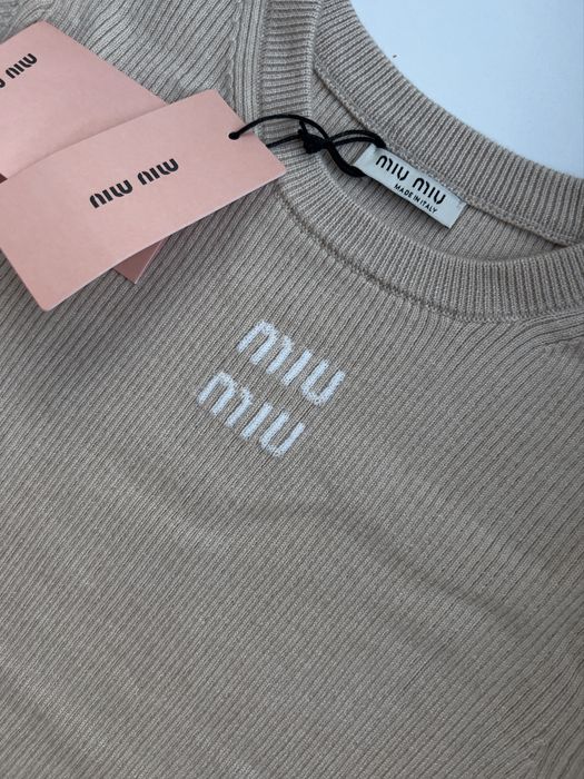 Tricou din tricot