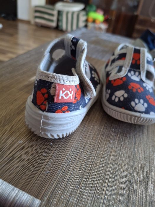 Обувки за прохождане