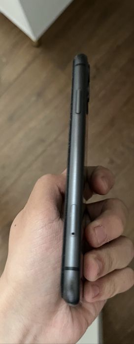 Iphone 11,не был в ремонте.