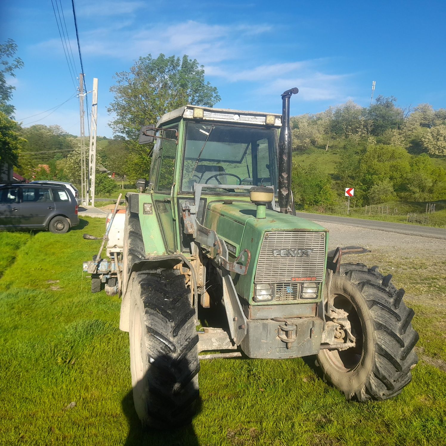 Vind Fendt 308 cu încărcător frontal