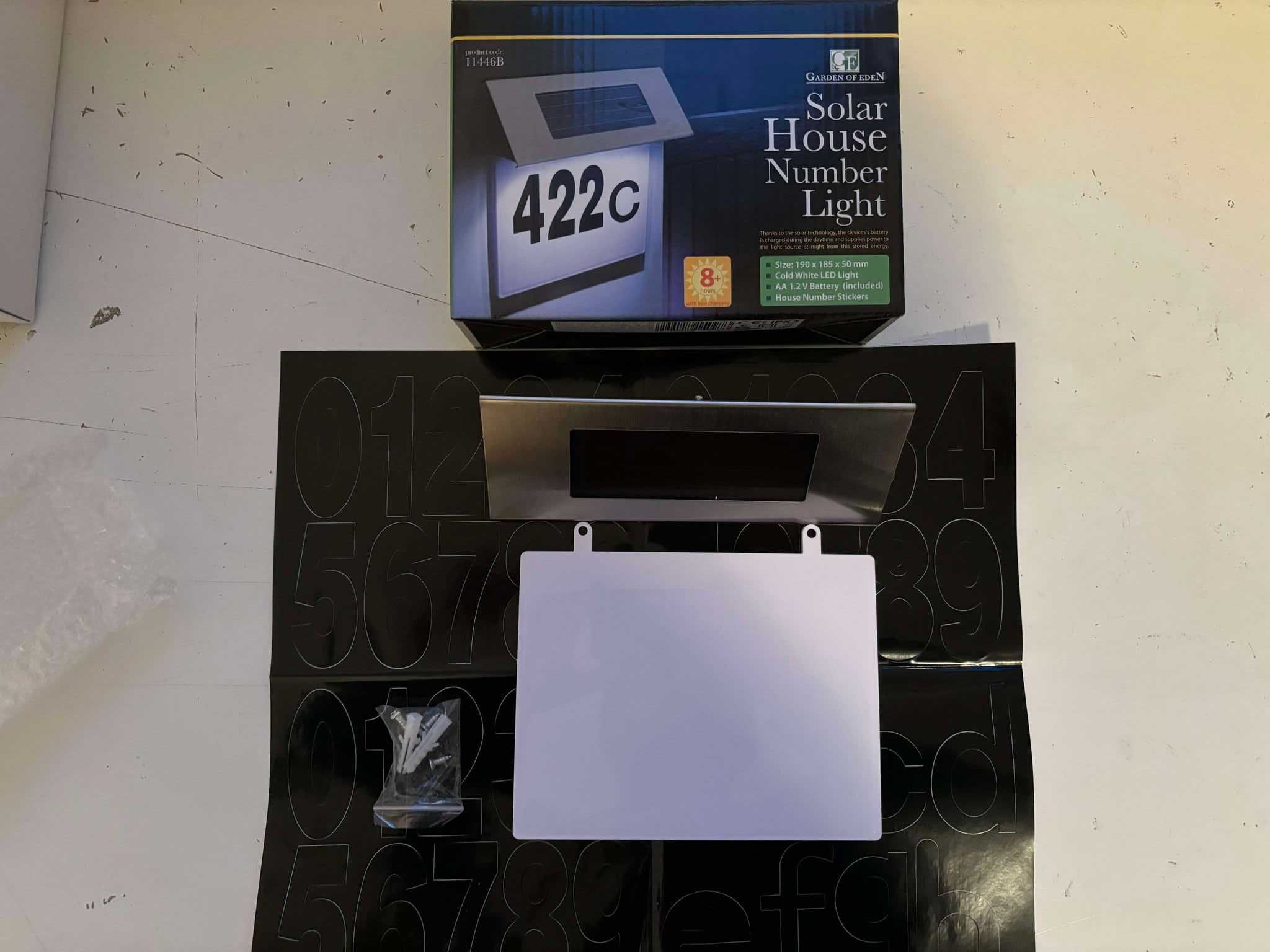 Numar de casa placa iluminata LED, incarcare solara, inox numar inclus