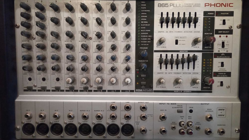 Усилитель phonic 865 plus 300 ватт