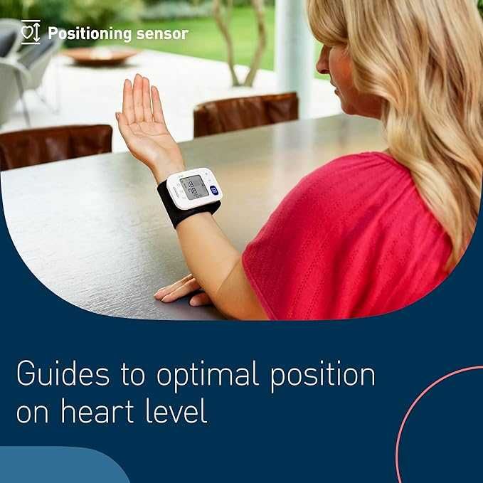 Електронен апарат за измерване на кръвно налягане за китка Omron RS4