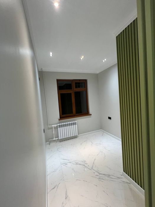 Готовый офис. Первая линия вдоль дороги. Чиланзар-8 ор-р: кафе Райхон