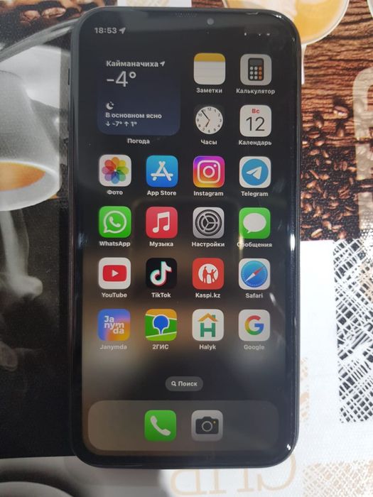 iPhone XR 80% АКБ телефон в хорошем состоянии