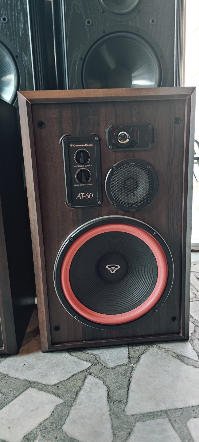 Тонколони Cerwin Vega AT60 Hi-Fi