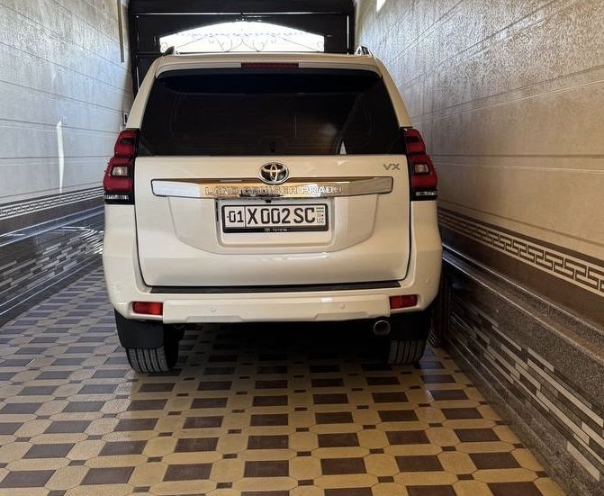 Tayota Prado 2.7l 2017