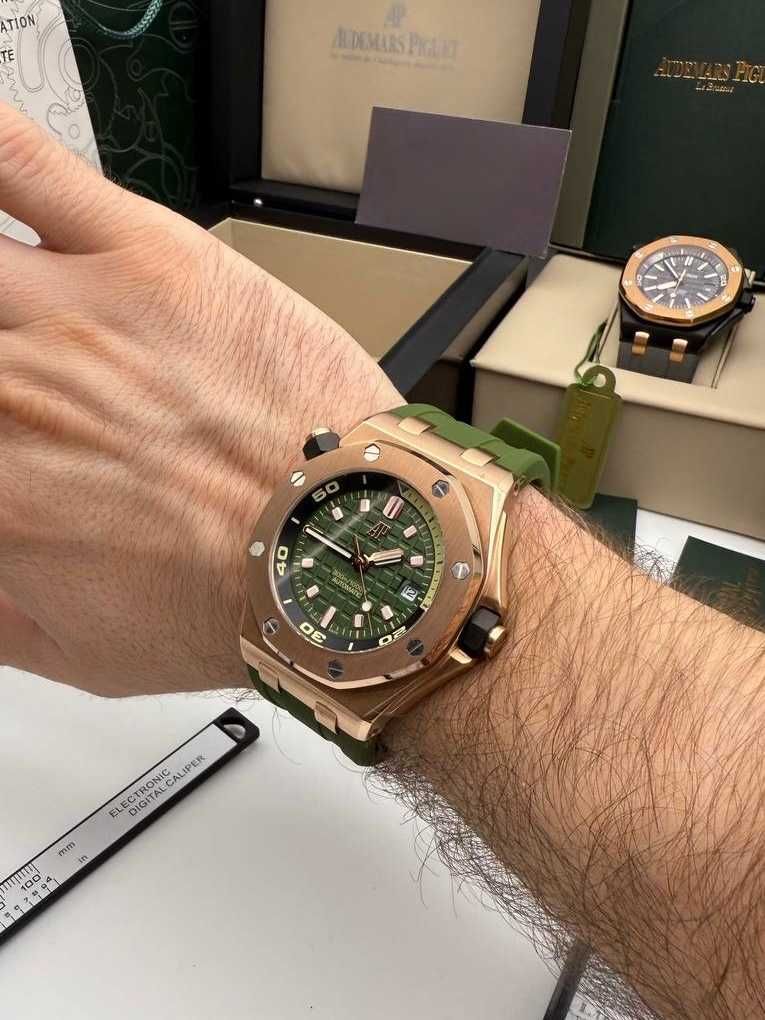 audemars piguet offshore diver gold green