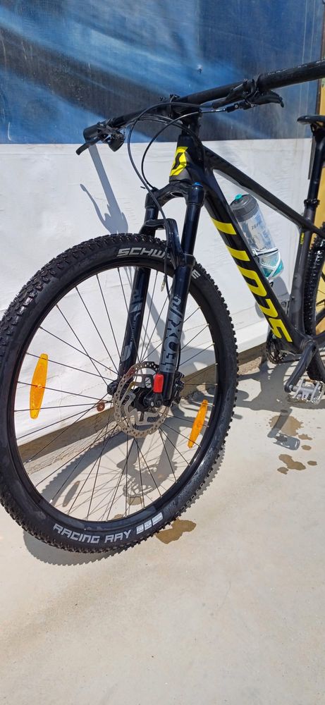 Карбонов планински велосипед Shimano Scot 29” 2023
