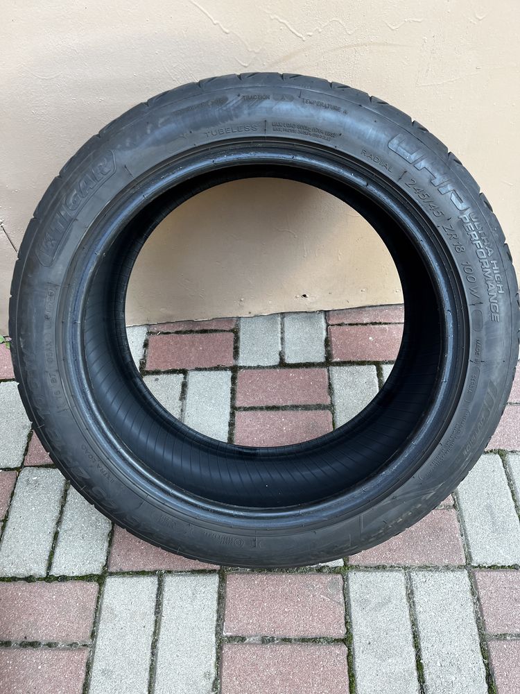 Anvelope vara Tigar UHP 245/45/R18 XL