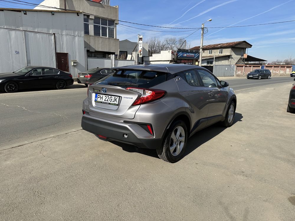 Toyota chr hybrid 1.8 2019