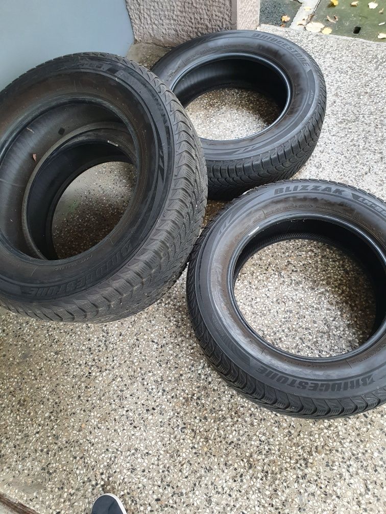 4 Зимни гуми Bridgestone 225 65 17