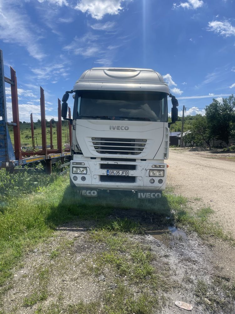 Vand cap tractor si dezmembari