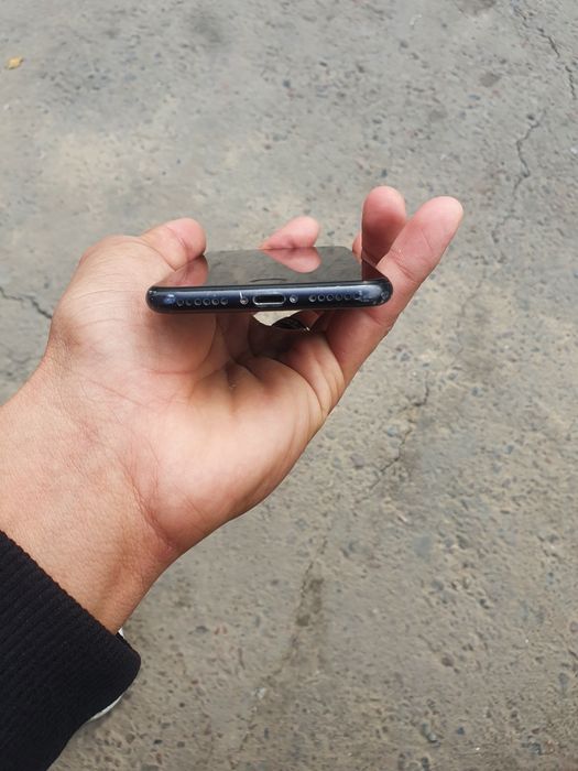 Iphone 7 karobka yoq