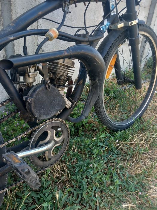 Vand/Schimb Bicicleta cu motor 2T