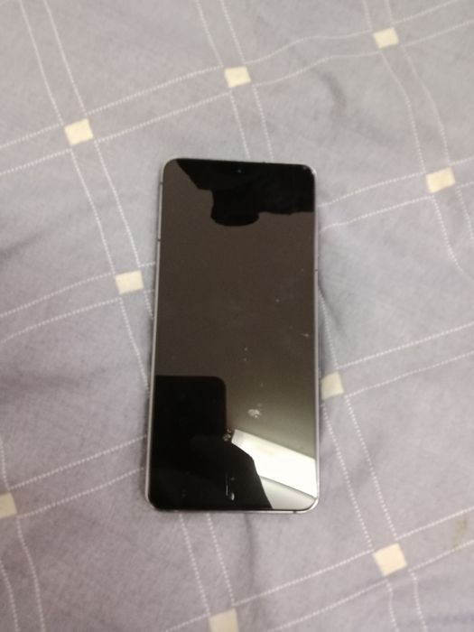 Samsung S21 FE цена 15000