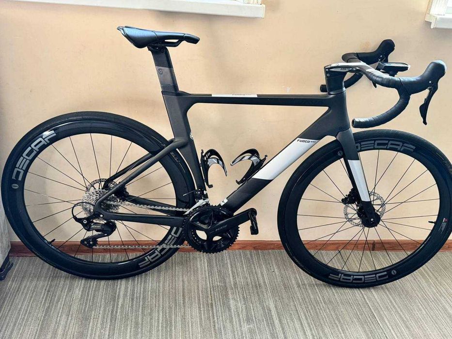 Аэро шоссейник Java fuoco top