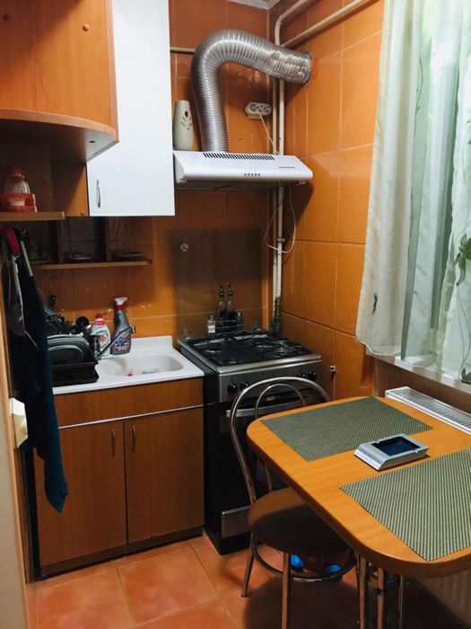 Inchiriez Garsoniera langa facultatea de mecanica si drept