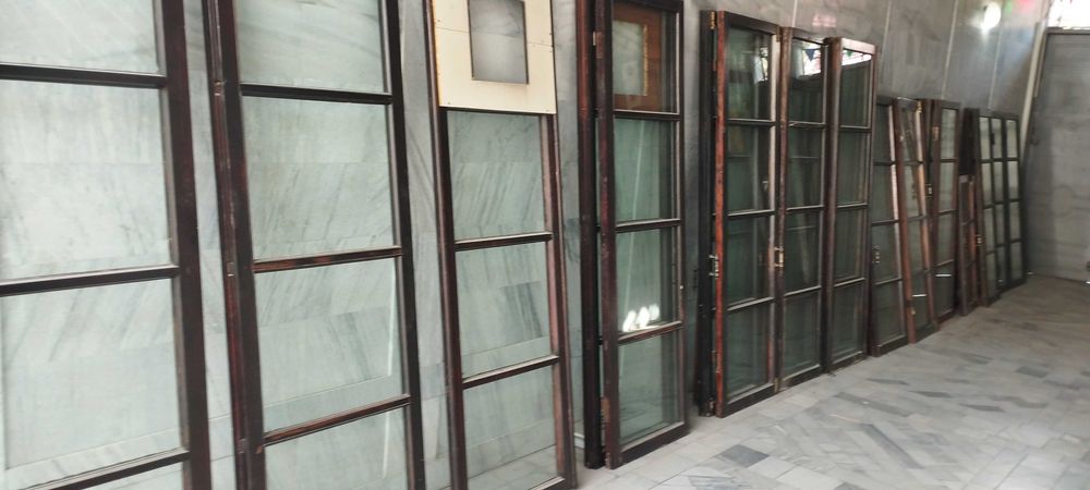 Деревянные окна, двери