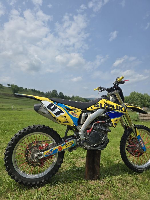 Suzuki RMZ 250    AN 2014