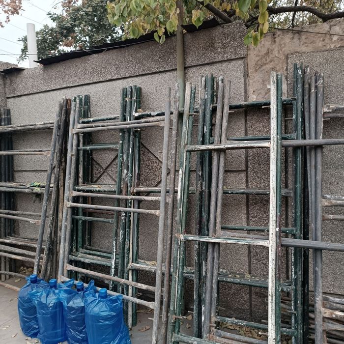 Опалубка ва лесалар сотилади