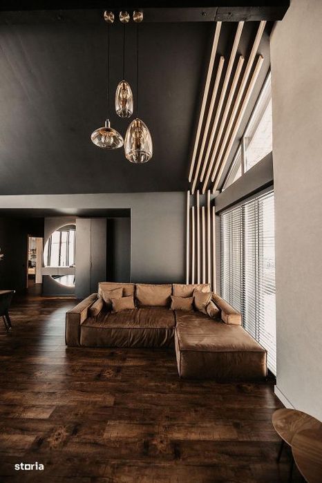 Casa moderna cu piscina incalzita, terasa de 60 mp si vedere superba