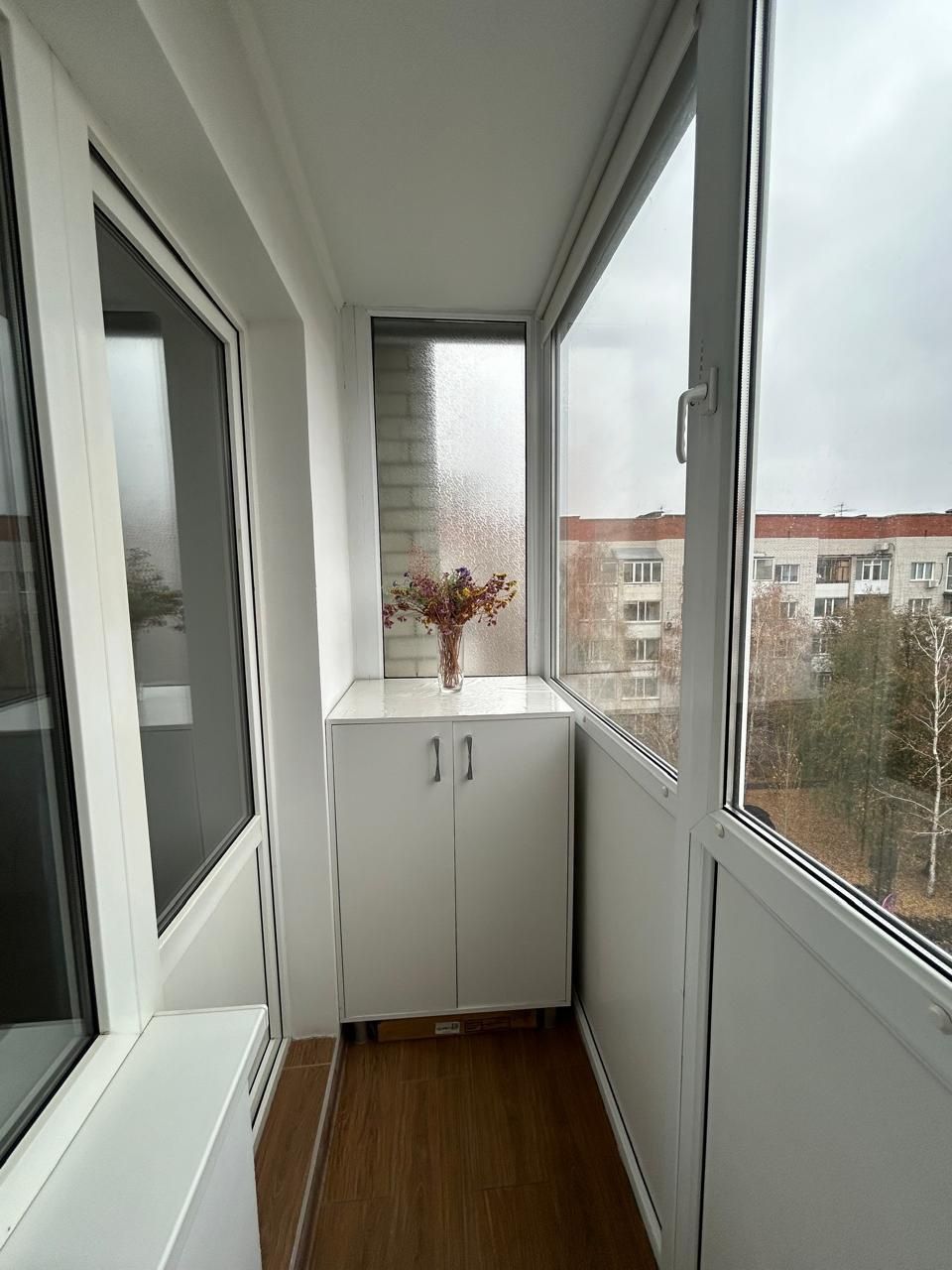 Продается 2 комн.квартира .5 мкрн.