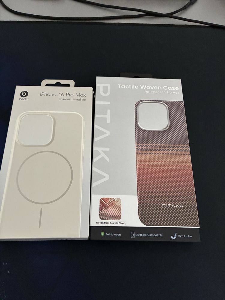 Husa Pitaka iPhone 16 Pro Max magsafe