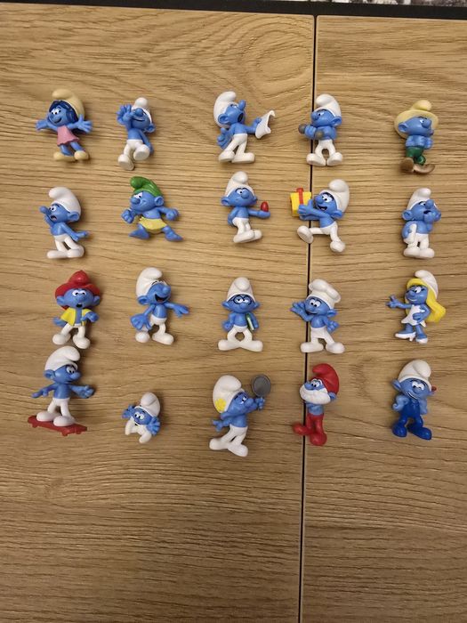 Vand colecție strumfi kaufland