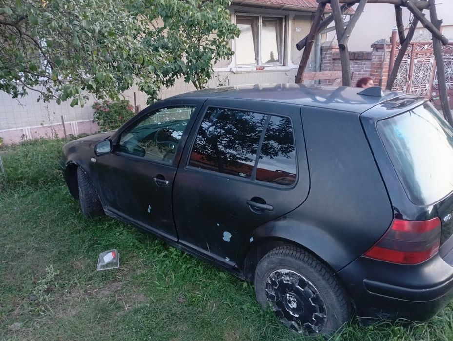 Vând Golf 4 . 1.9 TDI ALH Fara acte An 2001