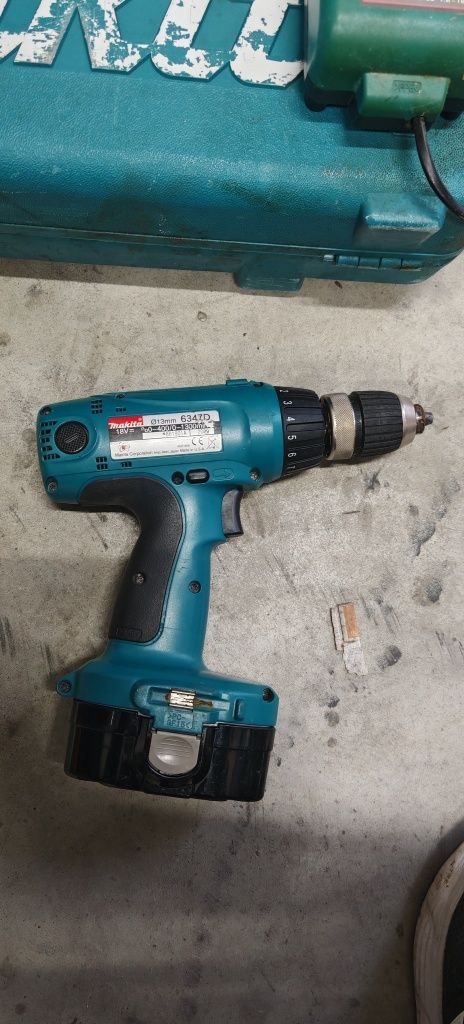 Винтоверт Makita 6347D комплект