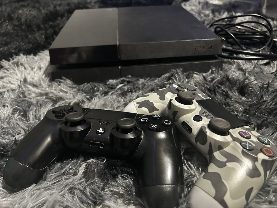 PlayStation 4 -500GB