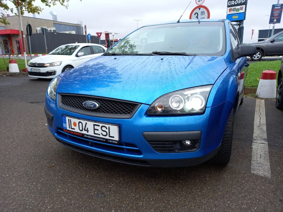 Ford Focus faruri led camere 360 tableta 8+128GB android auto carplay