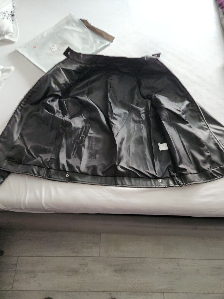 Geaca de imitatie din piele de barbati